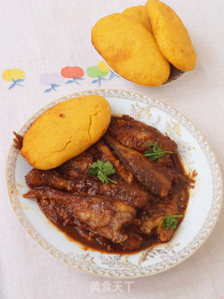 Stewed Small Yellow Croaker with Pancakes recipe