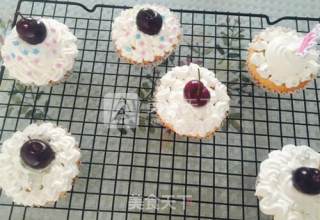 Yogurt Cupcakes recipe