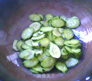 Simple Home Cooking-fried Cucumber Slices with Peanuts and Rice recipe