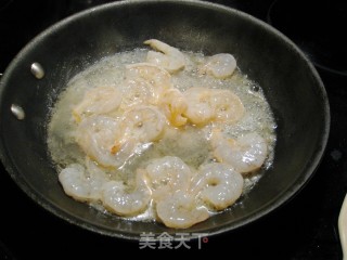 Shrimp Cooked in Wine recipe