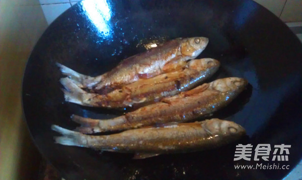 Pan-fried Mandarin Fish recipe