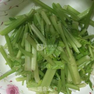 Celery Spiced Dried recipe