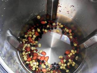 Peanut Three-color Soy Milk recipe