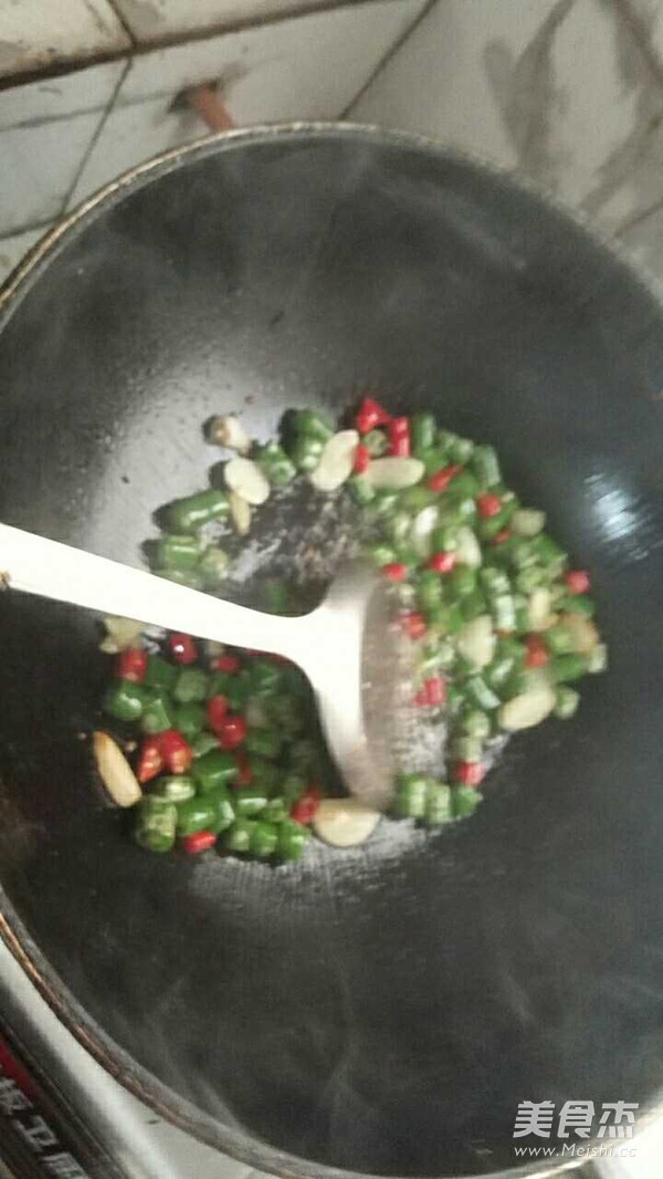 Stir Fried Fish Bubbles recipe
