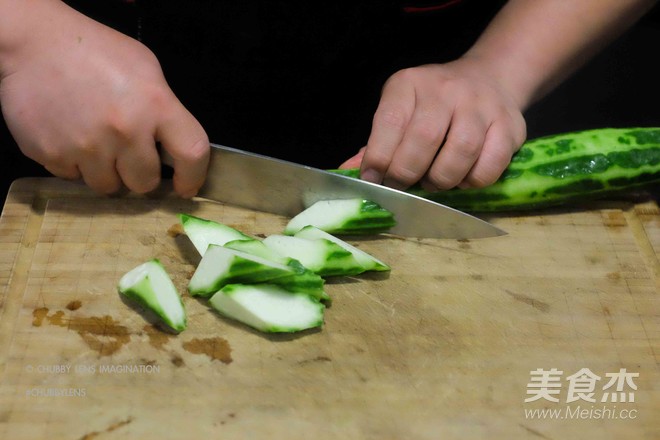 Stir-fried Loofah with Oily Gluten recipe