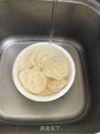 Cold Lotus Root with Sweet and Spicy Sauce recipe