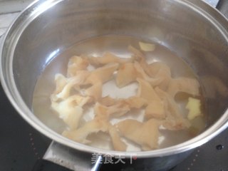 Stewed Chicken with Fish Maw recipe