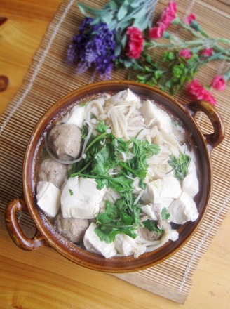 Enoki Mushroom and Tofu Pot recipe