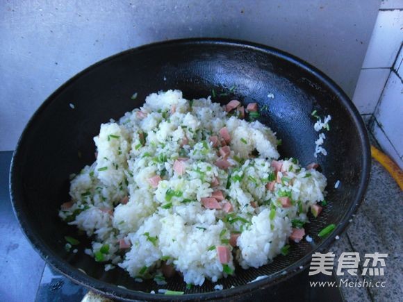 Fried Rice with Spinach Stalks recipe