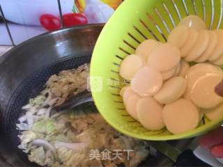 Chinese Cabbage and Pork Soup Rice Cake recipe