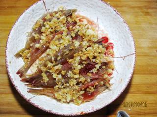 Sliced Shrimp with Garlic recipe