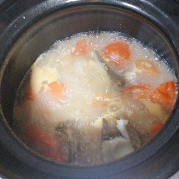 Tomato Beef Bone Soup recipe