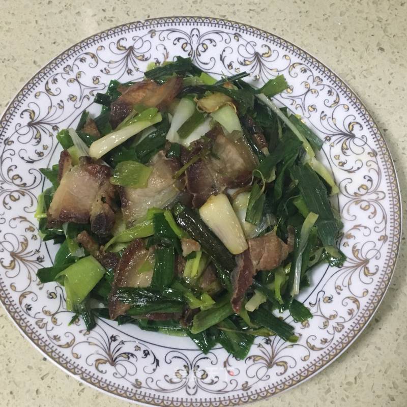 Stir-fried Bacon with Garlic recipe