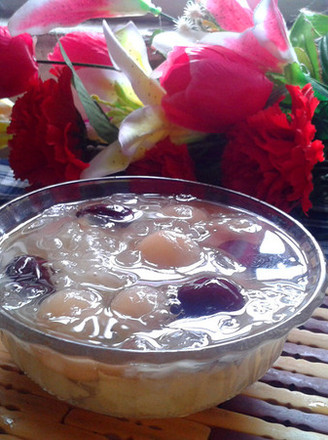 Red Dates, Longan and Tremella Soup recipe