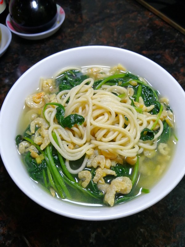 Breakfast in Three Minutes~~ Shrimp and Vegetable Noodle Soup recipe