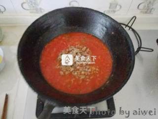 Spaghetti with Tomato Meat Sauce recipe