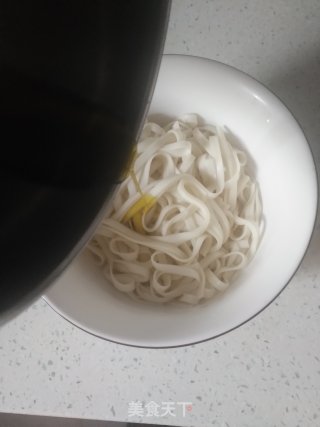 Scallion Oil Noodles Mixed with Mustard Pork recipe