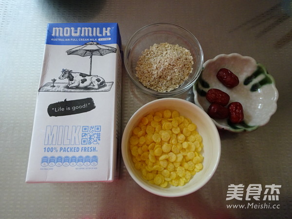 Microwave Oatmeal with Red Dates and Milk recipe