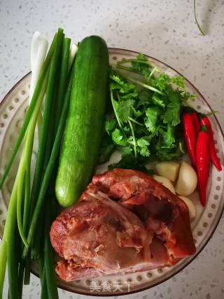 Spiced Pork Knuckle with Cold Dressing recipe