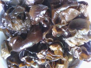 Sweep The Rice Out-shredded Pork with Fish Flavor recipe