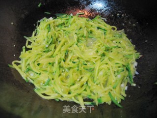 Shredded Squash with Garlic recipe