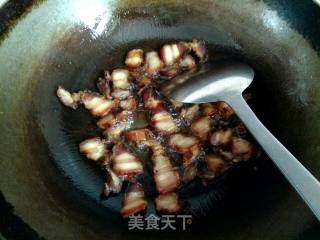 Stir-fried Bacon with Cabbage and Pepper recipe