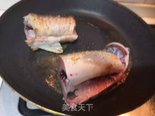 Stewed Tianshan Seabass with Garlic recipe