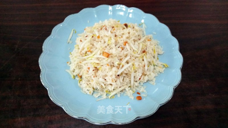 Fried Rice with Salted Fish and Bean Sprouts