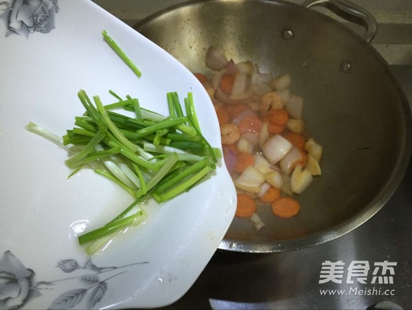 Carrots and Shrimp Stir-fry recipe