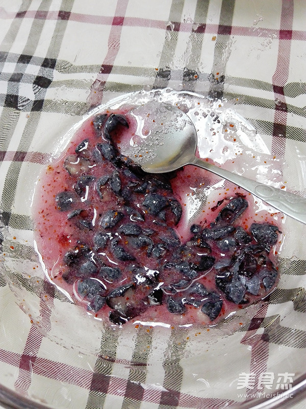 Blueberry Yogurt Ice Cream recipe
