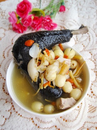 Lotus Seed and Lily Codonopsis Chicken Soup