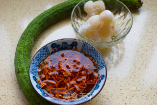 Braised Fish Balls with Loofah and Cordyceps Flower recipe