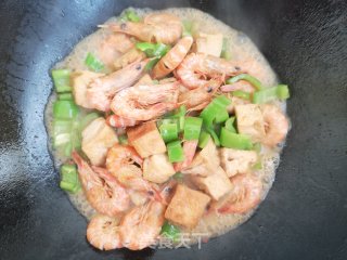 Braised Prawns with Green Peppers and Beans recipe