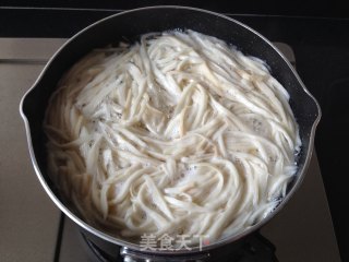 Shredded Eryngii Mushrooms in Cold Dressing recipe