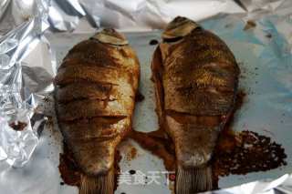 Grilled Crucian Carp with Cumin recipe