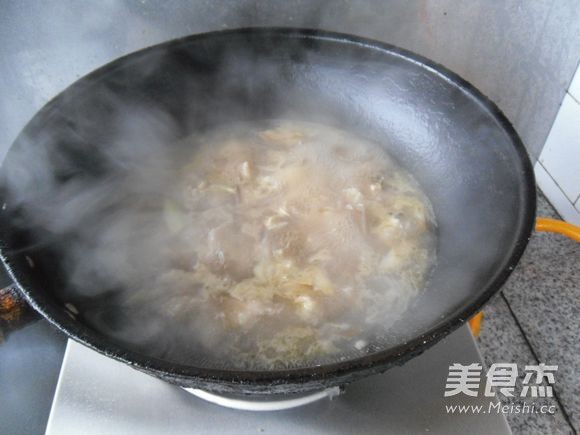 Stewed Cabbage with Pork Skin recipe