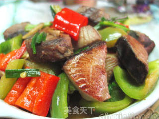 Stir-fried Tuna with Chili recipe