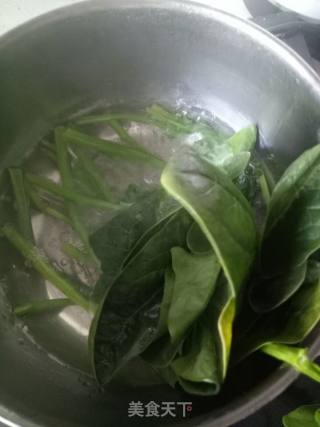 Egg Delicacy～children's Edition～egg Spinach Round Cake recipe