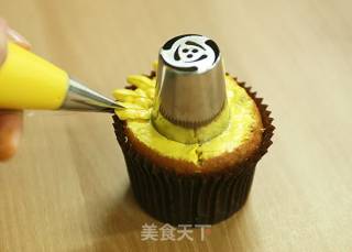 #aca Fourth Session Baking Contest# Making Erotic Sunflower Muffin Cakes recipe