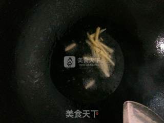 Stir-fried Pork with Garlic Moss recipe