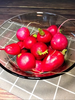 Sweet and Sour Radish recipe