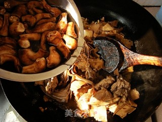 Braised Duck with Bamboo Shoots recipe