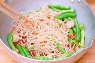 Steamed Noodles with Cowpea recipe