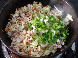 Scallion-flavored Bacon Fried Rice recipe
