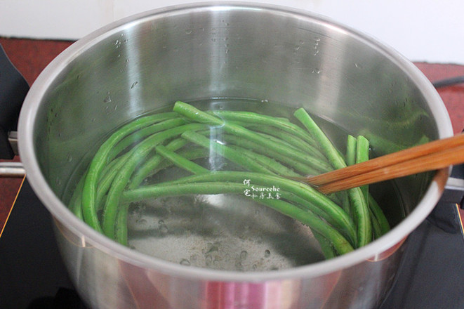 Fried Stuffed Beans recipe