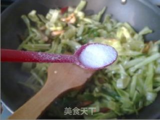 Stir-fry Sticks with Green Pepper and Shredded Pork recipe