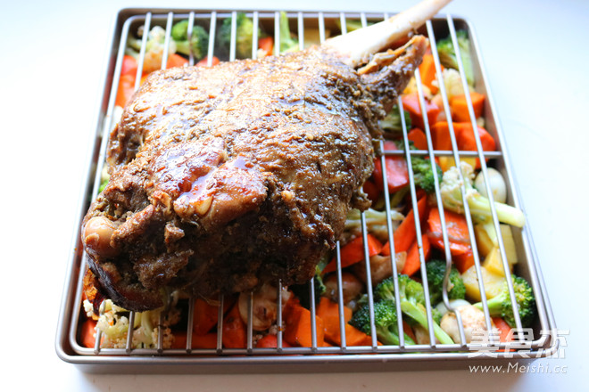 Roast Leg of Lamb with Cumin recipe