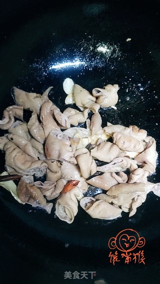 Sautéed Tofu with Fatty Intestines recipe