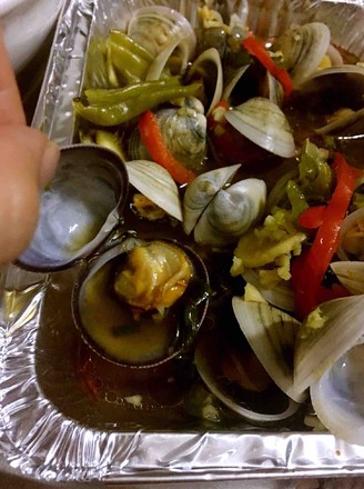 Grilled Clams & Keel Noodles recipe