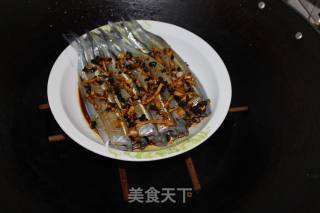 Steamed Long-mouth Fish in Black Bean Sauce recipe